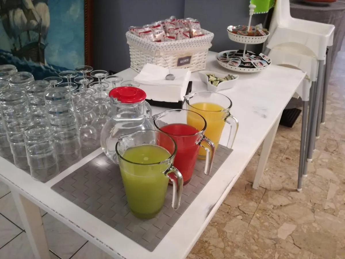 Hotel Serafini Rimini 2*,