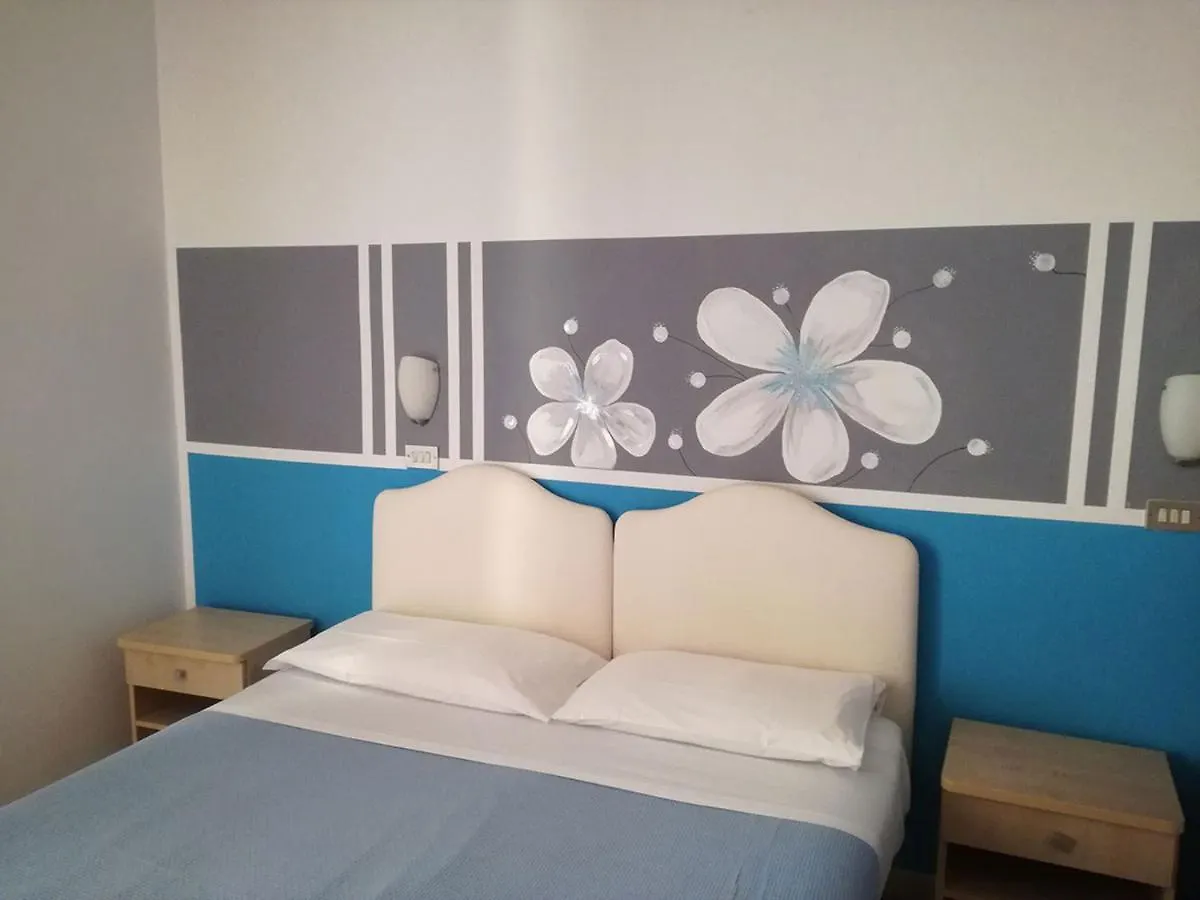 Hotel Serafini 2*, Rimini