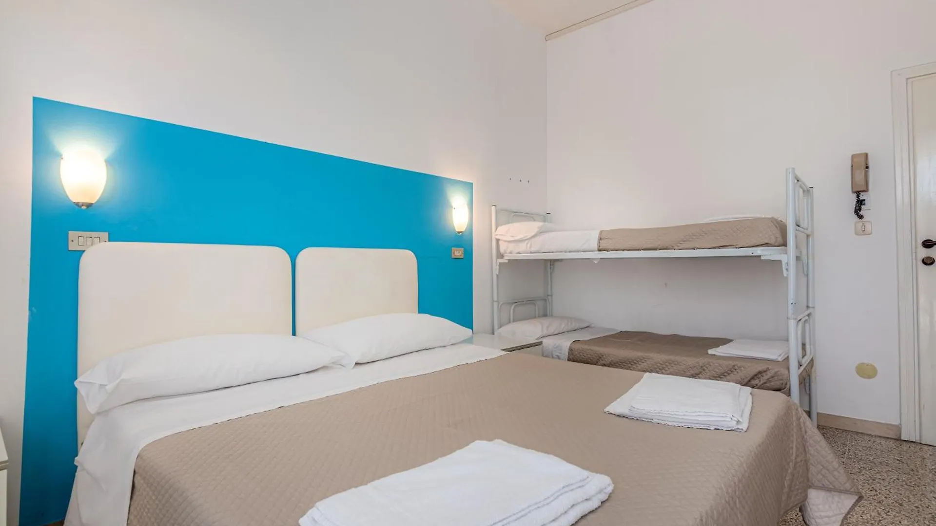 Hotel Serafini 2*, Rimini Italy